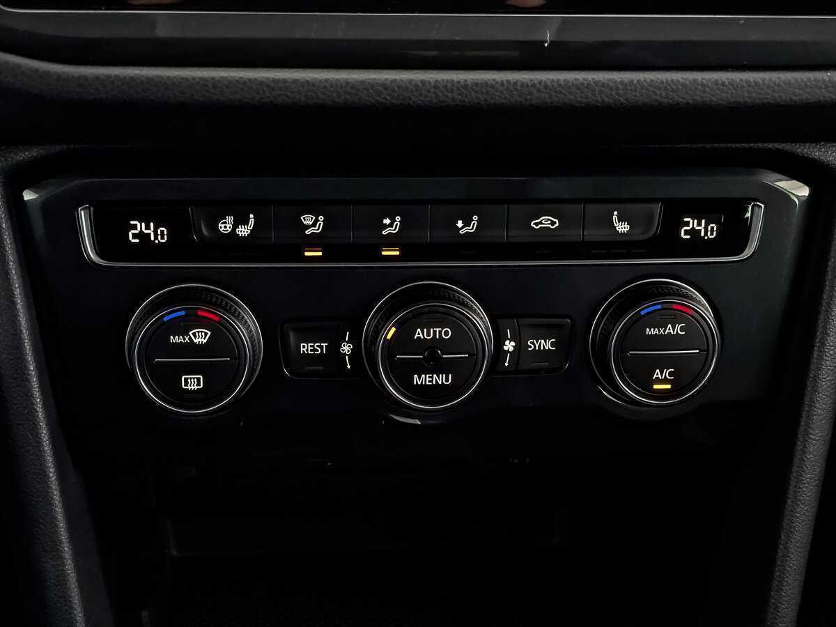 Купить Volkswagen Tiguan, 2018, 92 135 км.. Фото: #20