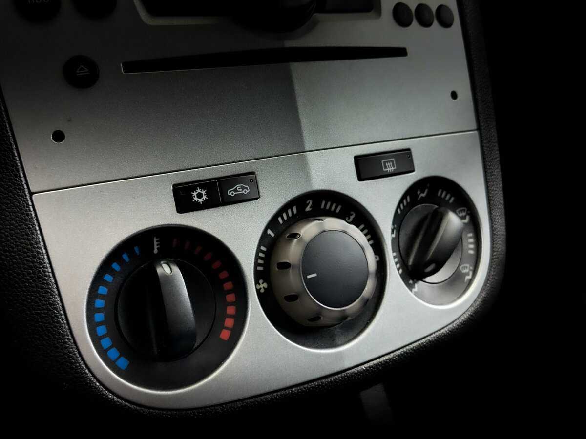 Купить Opel Corsa, 2013, 119 138 км.. Фото: #24