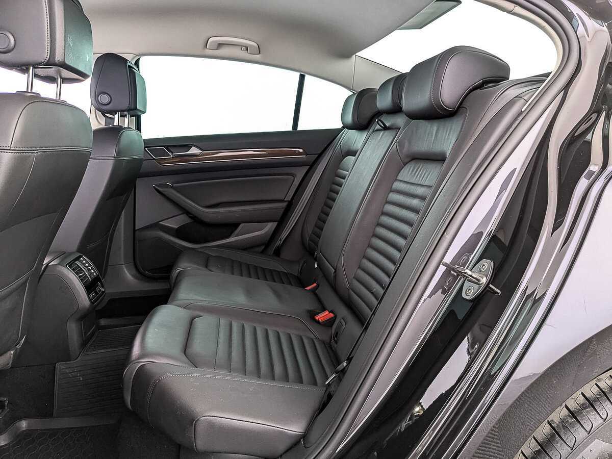 Купить Volkswagen Passat, 2019, 66 006 км.. Фото: #17