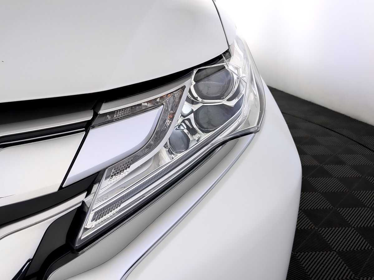 Купить Mitsubishi Pajero Sport, 2018, 112 548 км.. Фото: #16