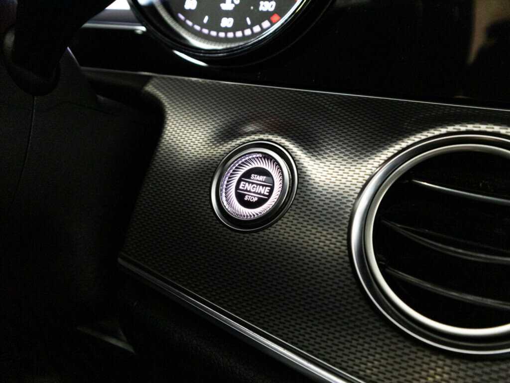 Купить Mercedes-Benz E-Класс, 2019, 208 481 км.. Фото: #18