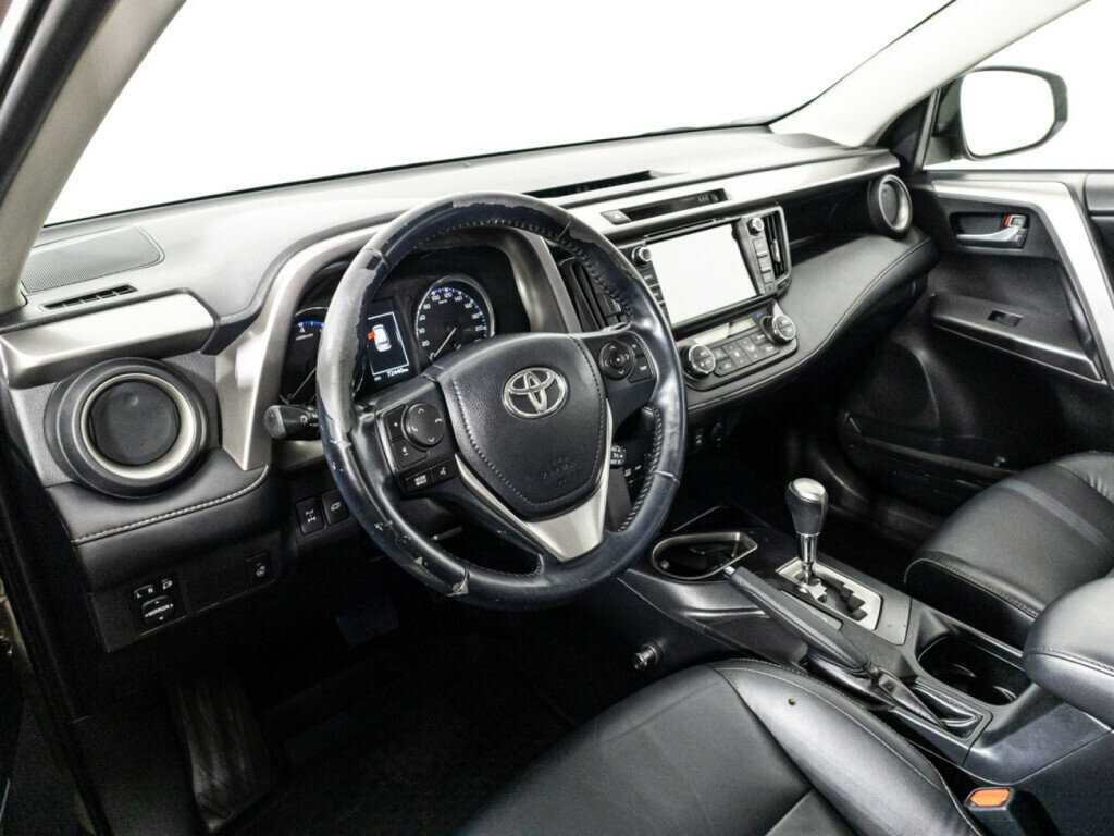 Купить Toyota RAV4, 2016, 72 437 км.. Фото: #10