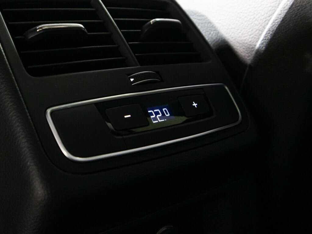 Купить Audi A4, 2016, 150 231 км.. Фото: #18