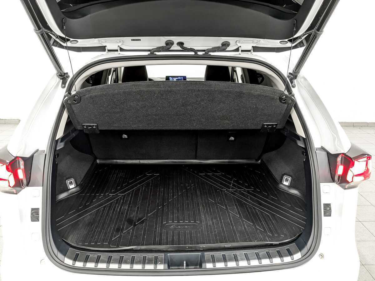 Купить Lexus NX, 2018, 59 647 км.. Фото: #9