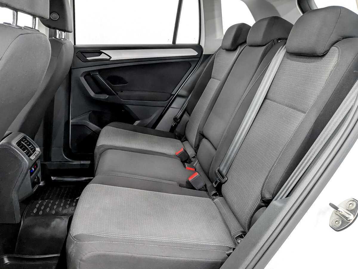 Купить Volkswagen Tiguan, 2021, 156 781 км.. Фото: #10