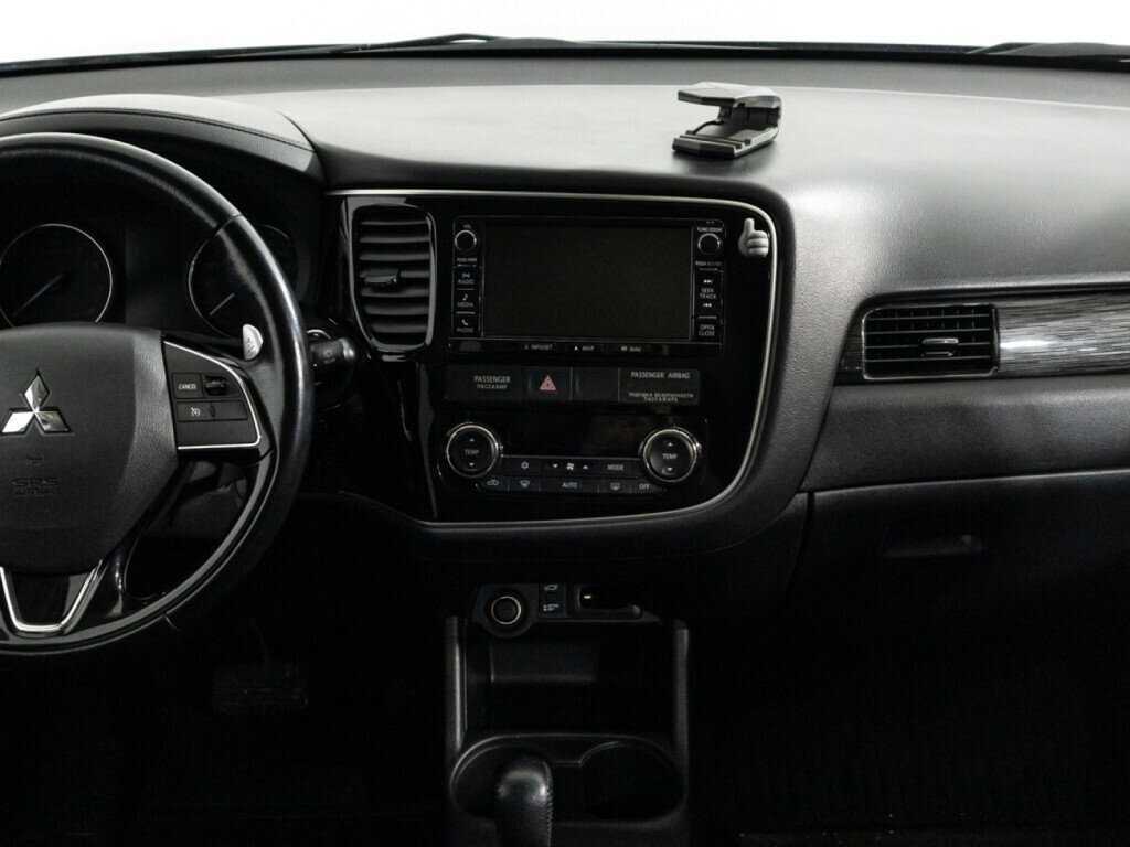 Купить Mitsubishi Outlander, 2016, 183 315 км.. Фото: #13
