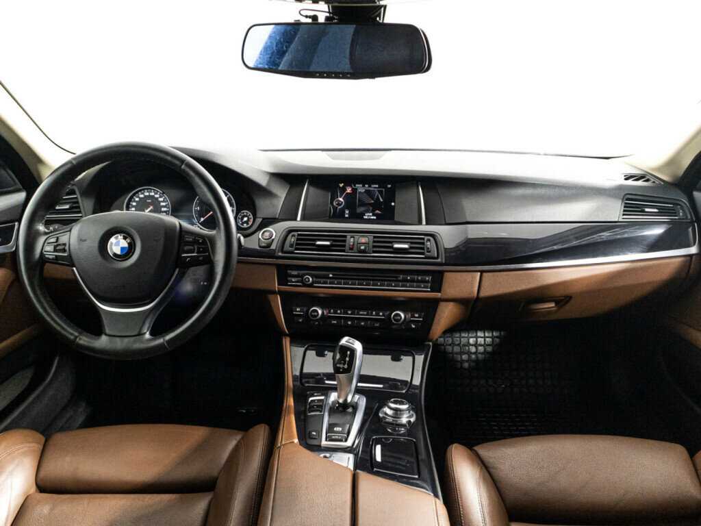 Купить BMW 5 серии, 2015, 167 388 км.. Фото: #12