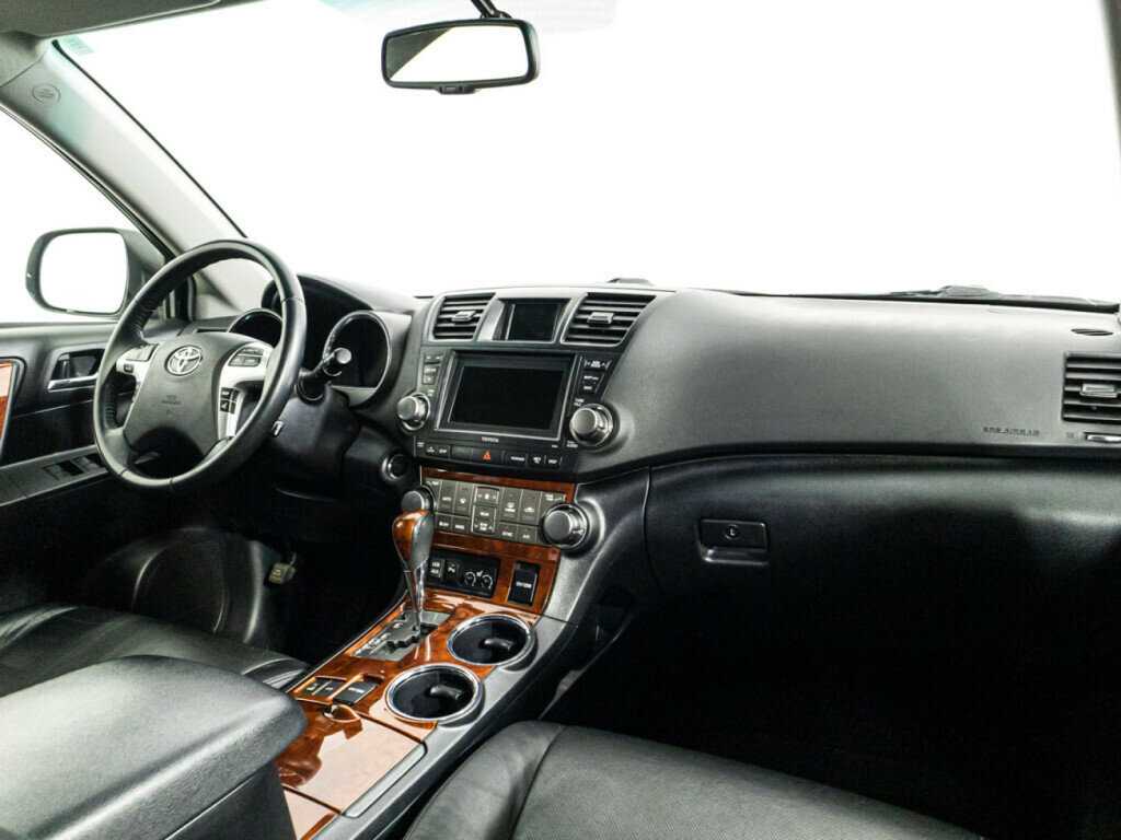 Купить Toyota Highlander, 2012, 167 236 км.. Фото: #8