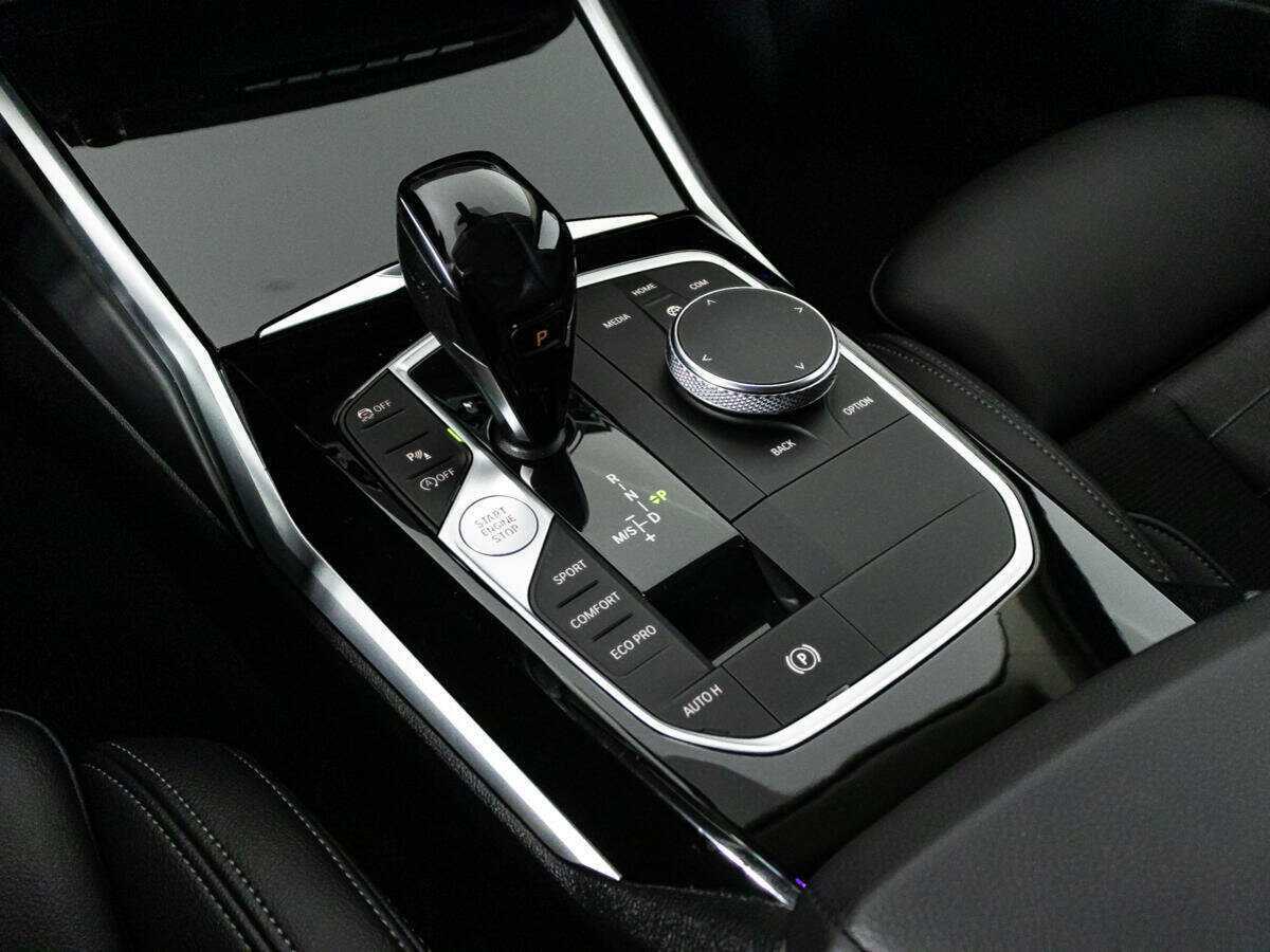 Купить BMW 3 серии, 2020, 73 969 км.. Фото: #17