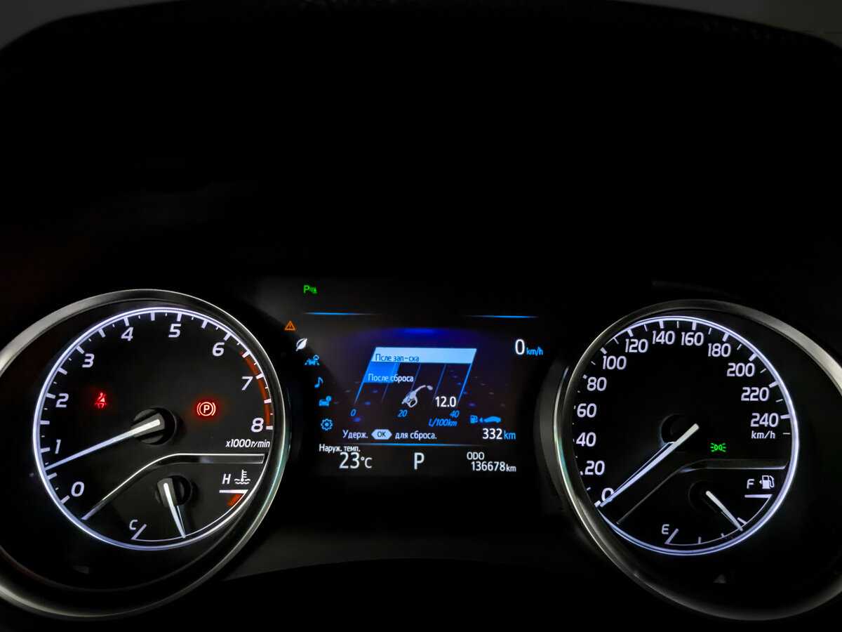 Купить Toyota Camry, 2019, 136 680 км.. Фото: #12