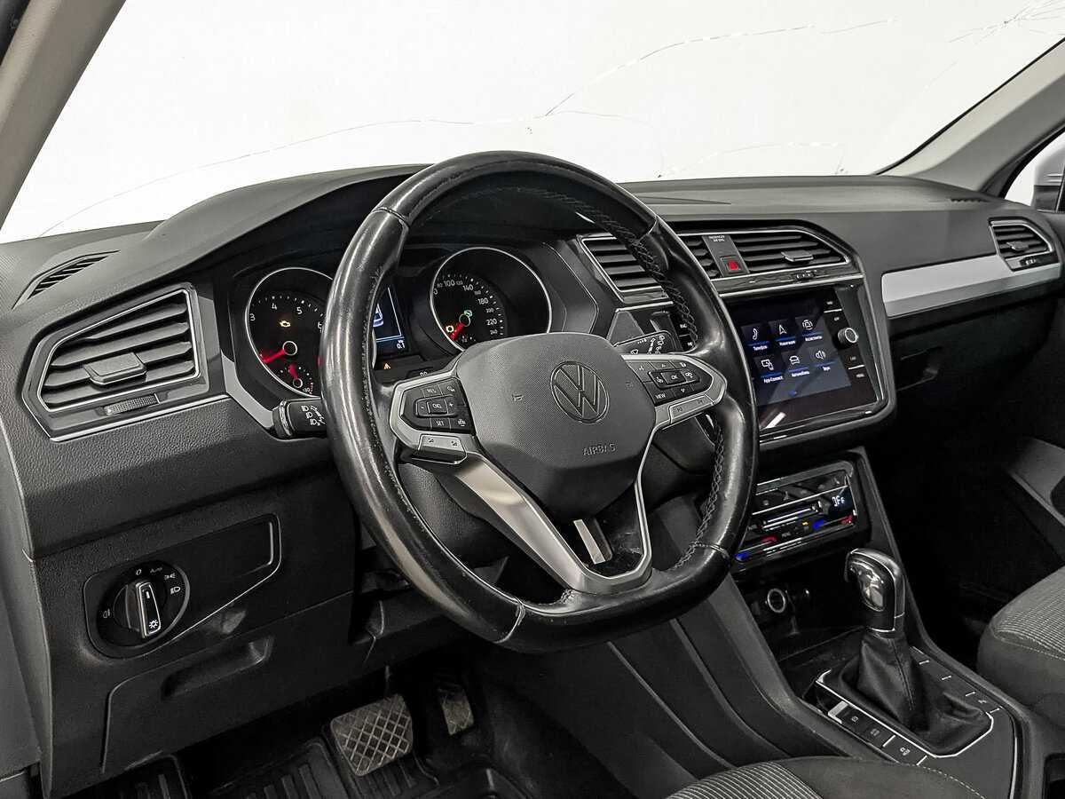 Купить Volkswagen Tiguan, 2021, 153 130 км.. Фото: #12