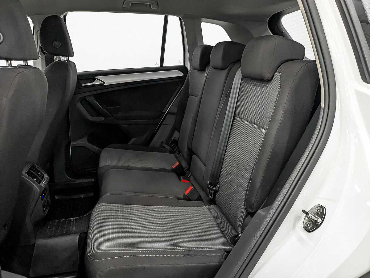 Купить Volkswagen Tiguan, 2021, 153 130 км.. Фото: #15