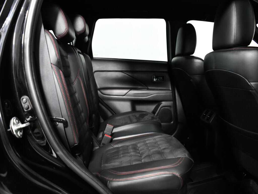 Купить Mitsubishi Outlander, 2021, 97 356 км.. Фото: #9