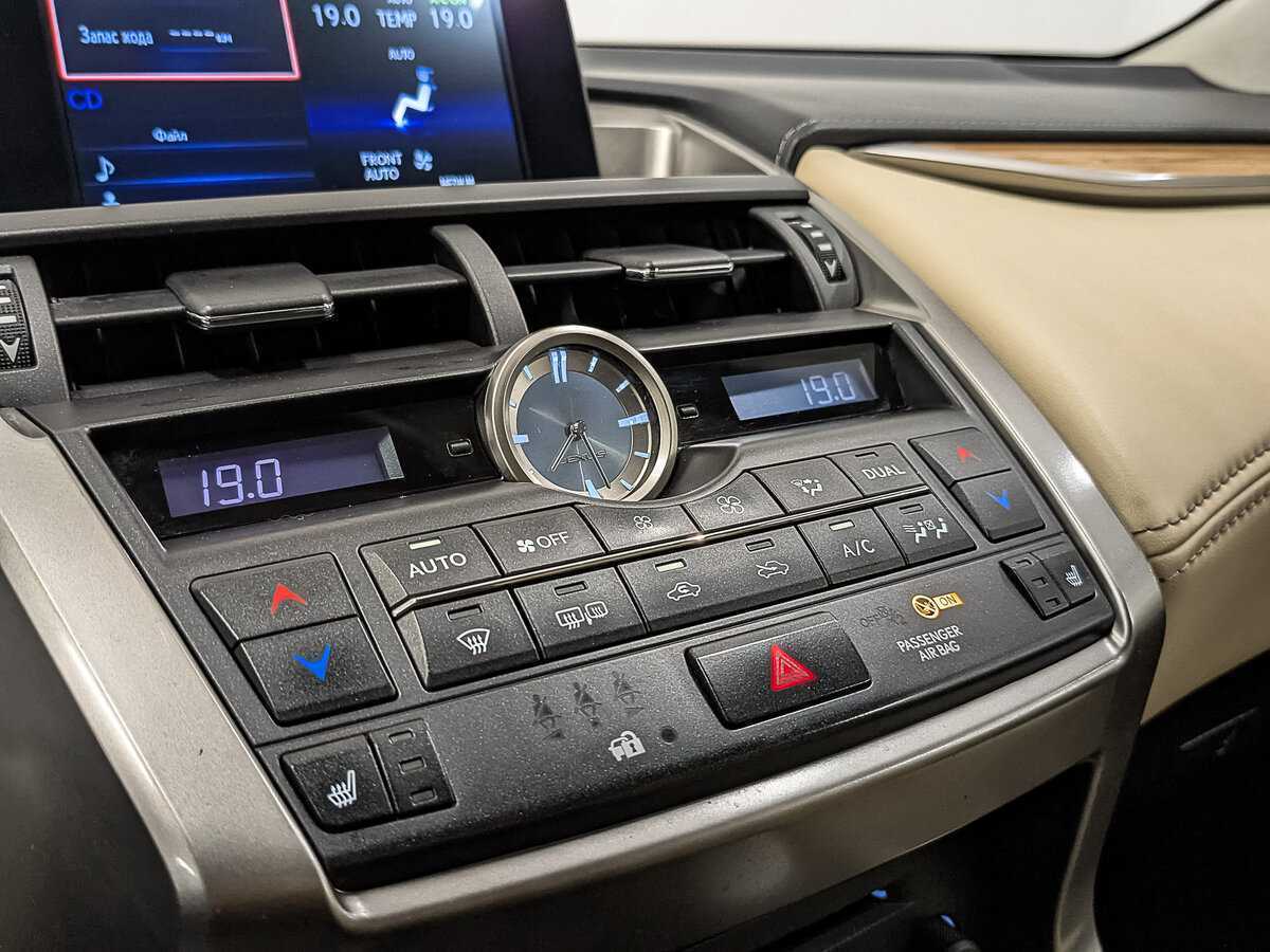 Купить Lexus NX, 2016, 161 501 км.. Фото: #20