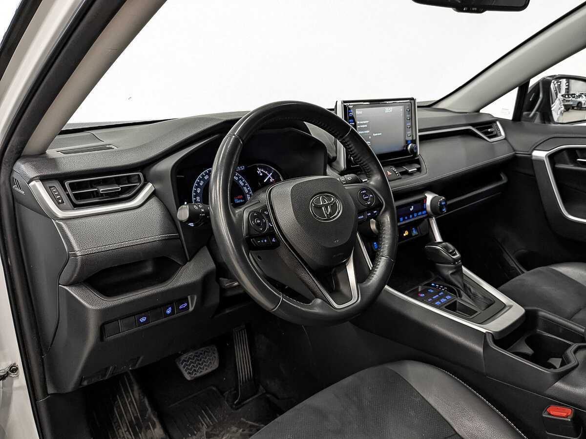 Купить Toyota RAV4, 2021, 136 072 км.. Фото: #12