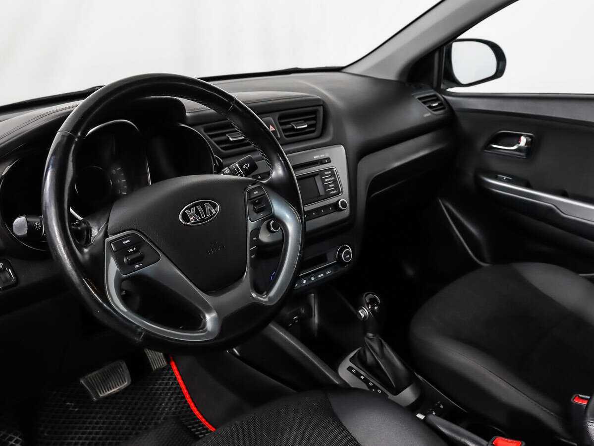 Купить Kia Rio, 2017, 140 738 км.. Фото: #8