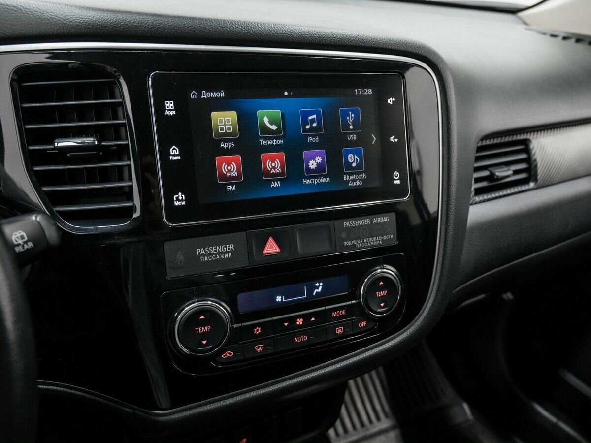 Купить Mitsubishi Outlander, 2018, 179 363 км.. Фото: #18