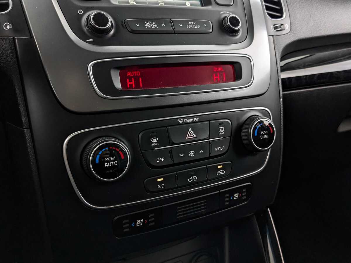 Купить Kia Sorento, 2018, 128 883 км.. Фото: #20