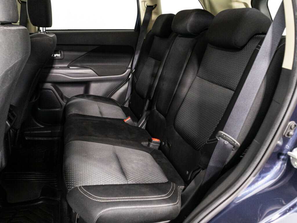 Купить Mitsubishi Outlander, 2018, 117 888 км.. Фото: #9