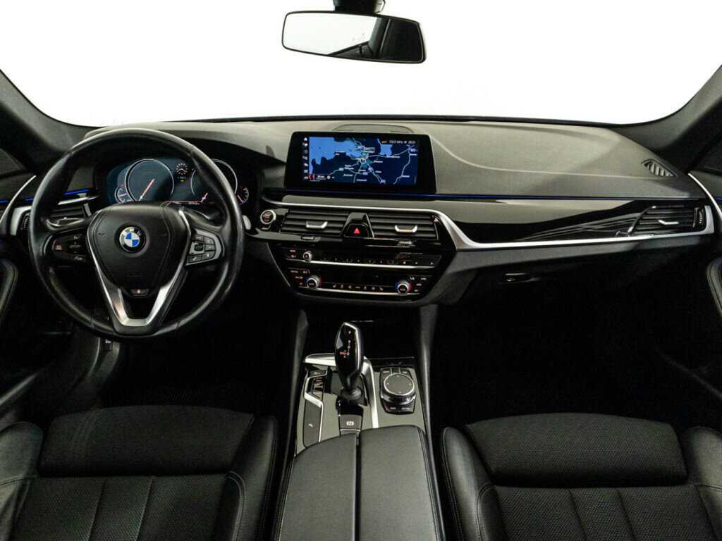 Купить BMW 5 серии, 2017, 142 844 км.. Фото: #12
