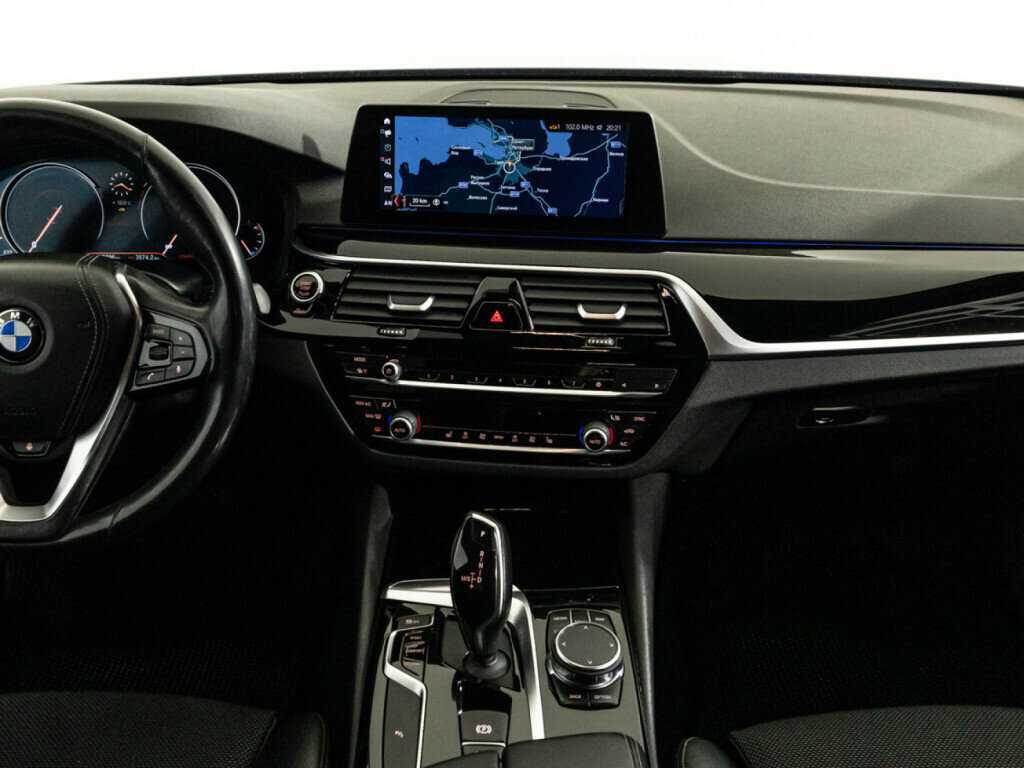 Купить BMW 5 серии, 2017, 142 844 км.. Фото: #13