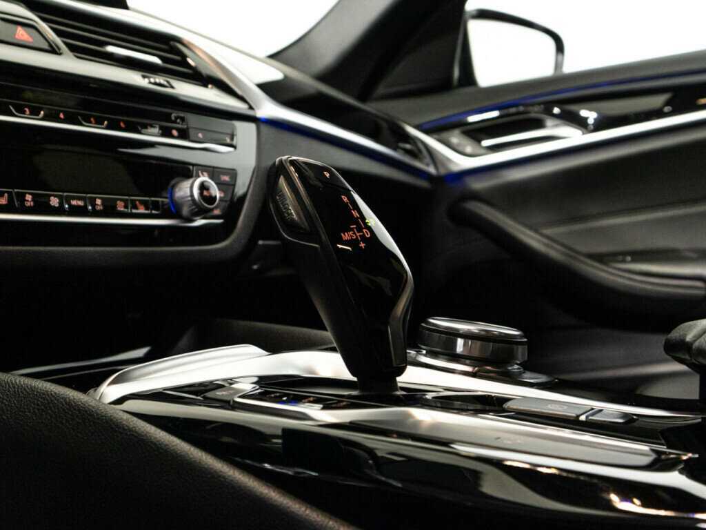 Купить BMW 5 серии, 2017, 142 844 км.. Фото: #17