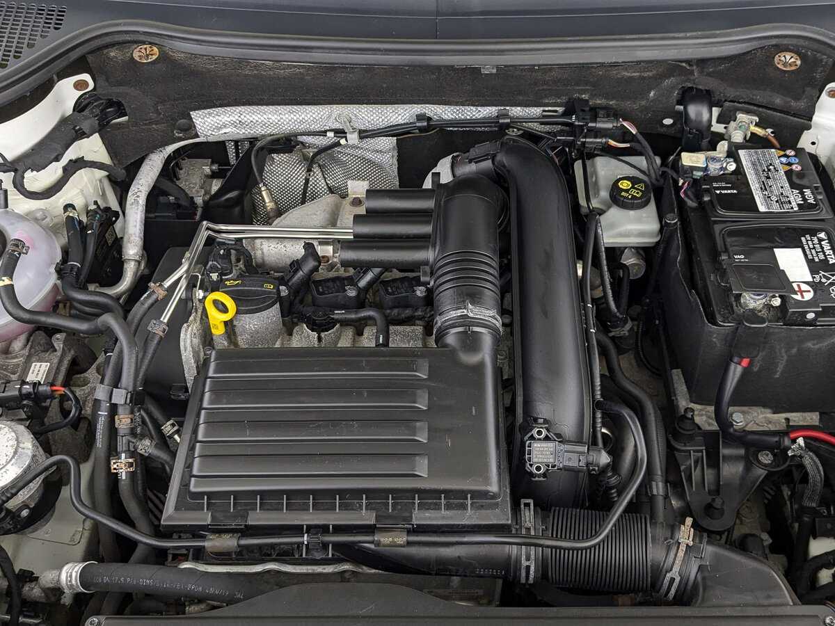 Купить Skoda Karoq, 2020, 86 205 км.. Фото: #8