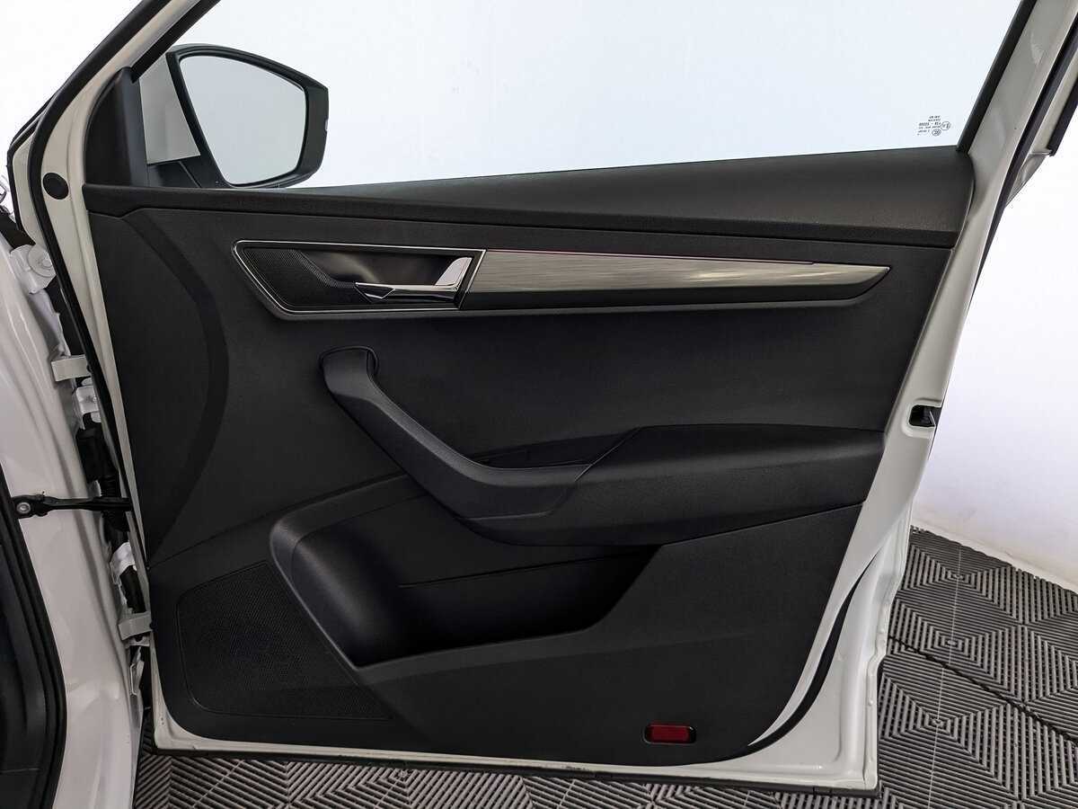 Купить Skoda Karoq, 2020, 86 205 км.. Фото: #22