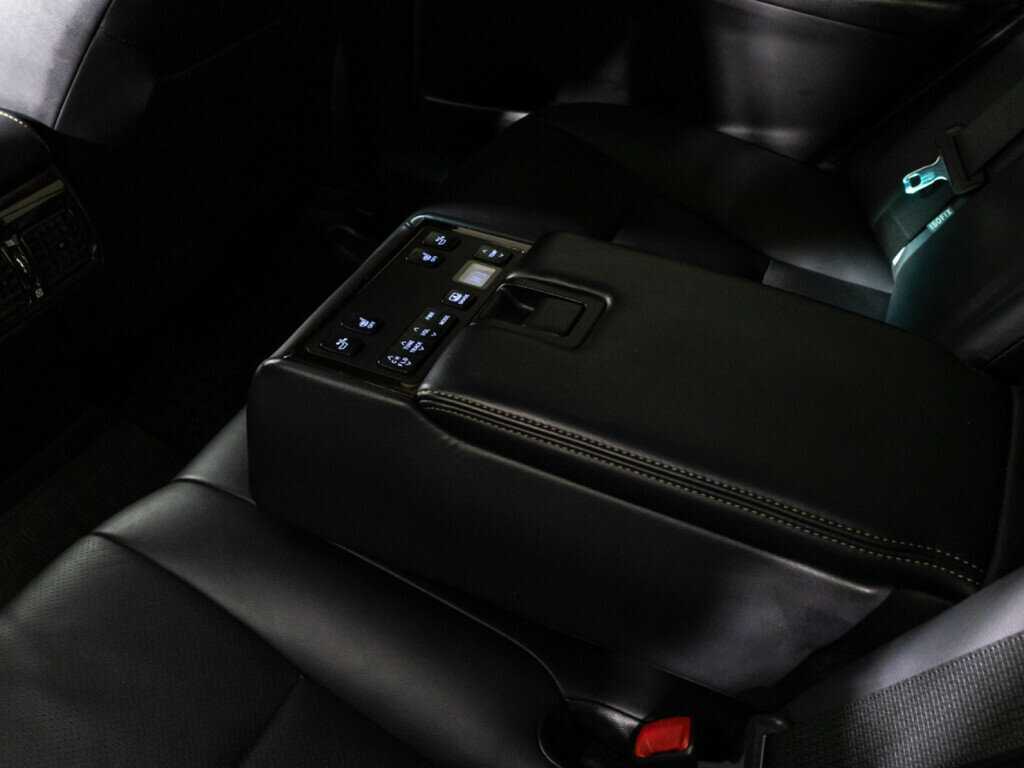 Купить Toyota Camry, 2015, 81 319 км.. Фото: #18