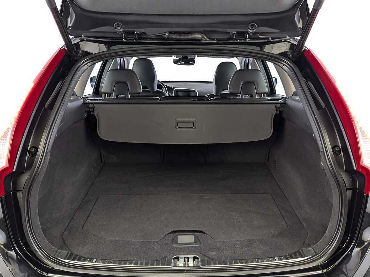 Купить Volvo XC60, 2017, 121 953 км.. Фото: #9