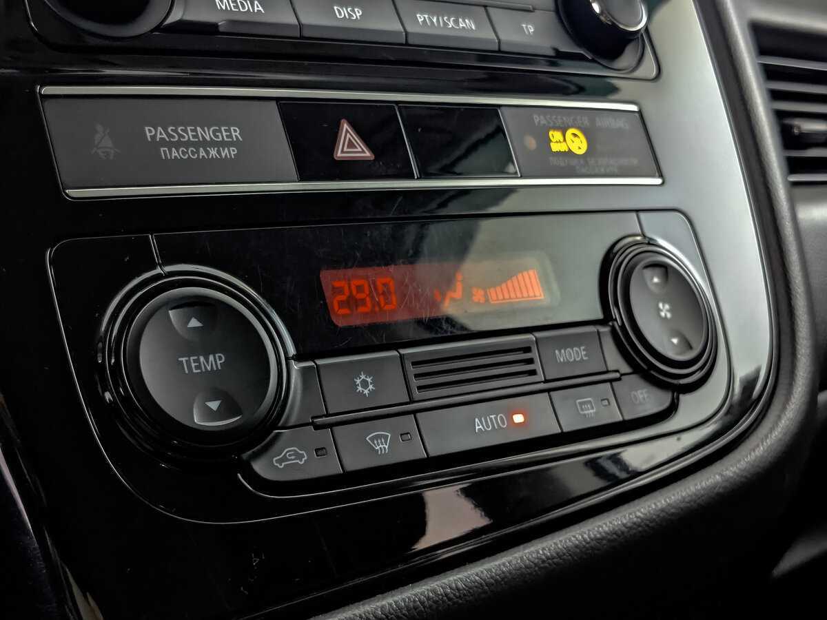 Купить Mitsubishi Outlander, 2019, 71 433 км.. Фото: #20