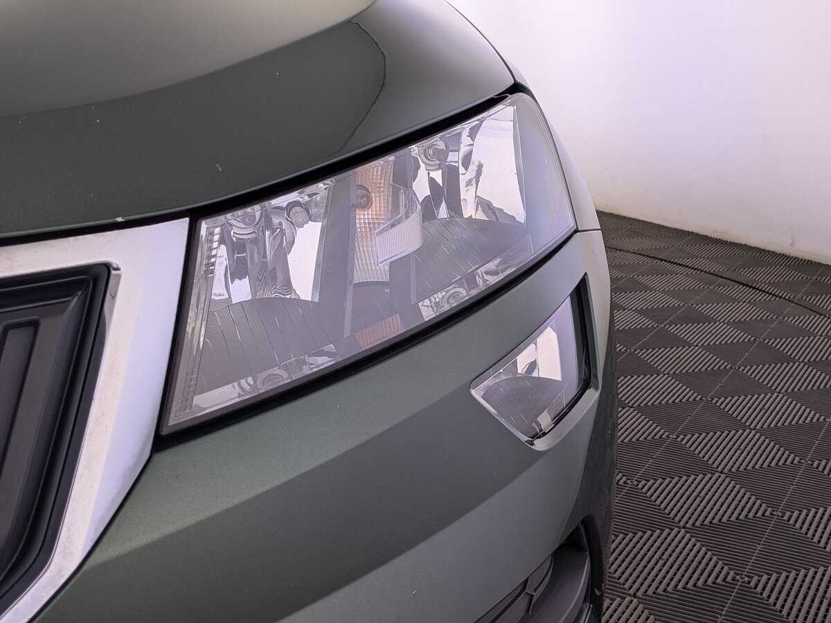 Купить Skoda Karoq, 2021, 86 574 км.. Фото: #16