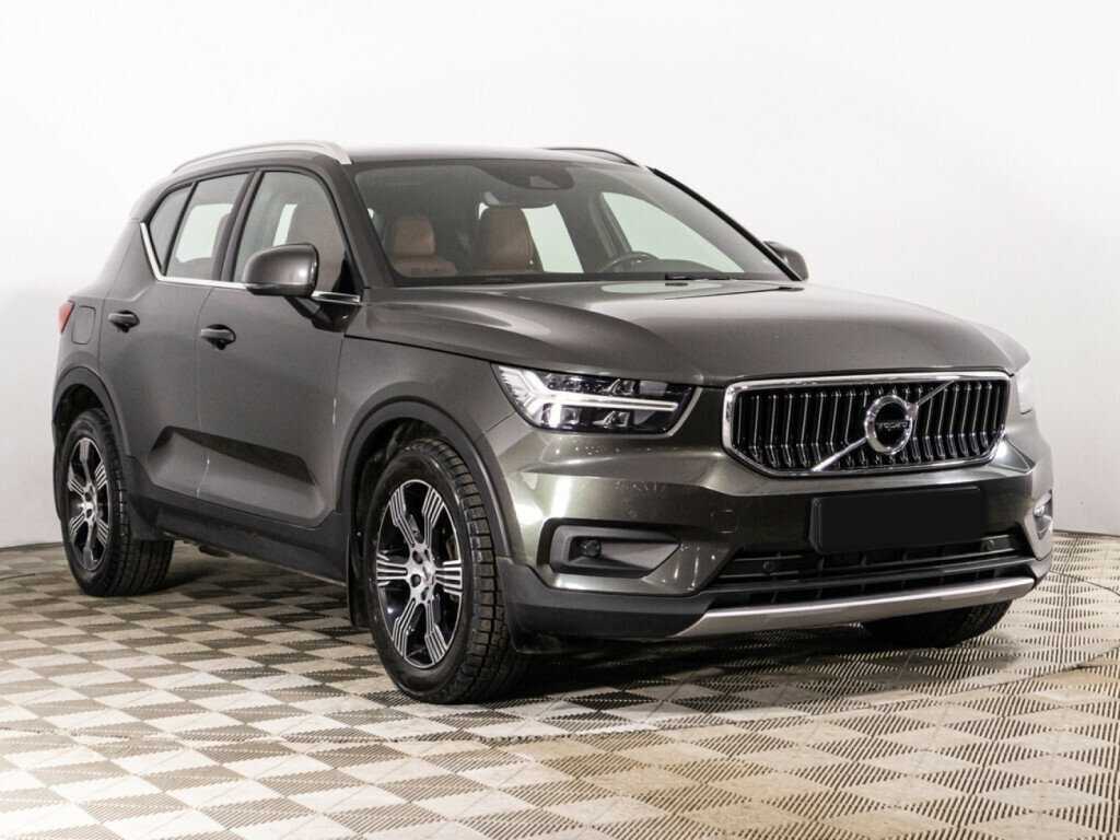 Купить Volvo XC40, 2018, 112 711 км.. Фото: #2