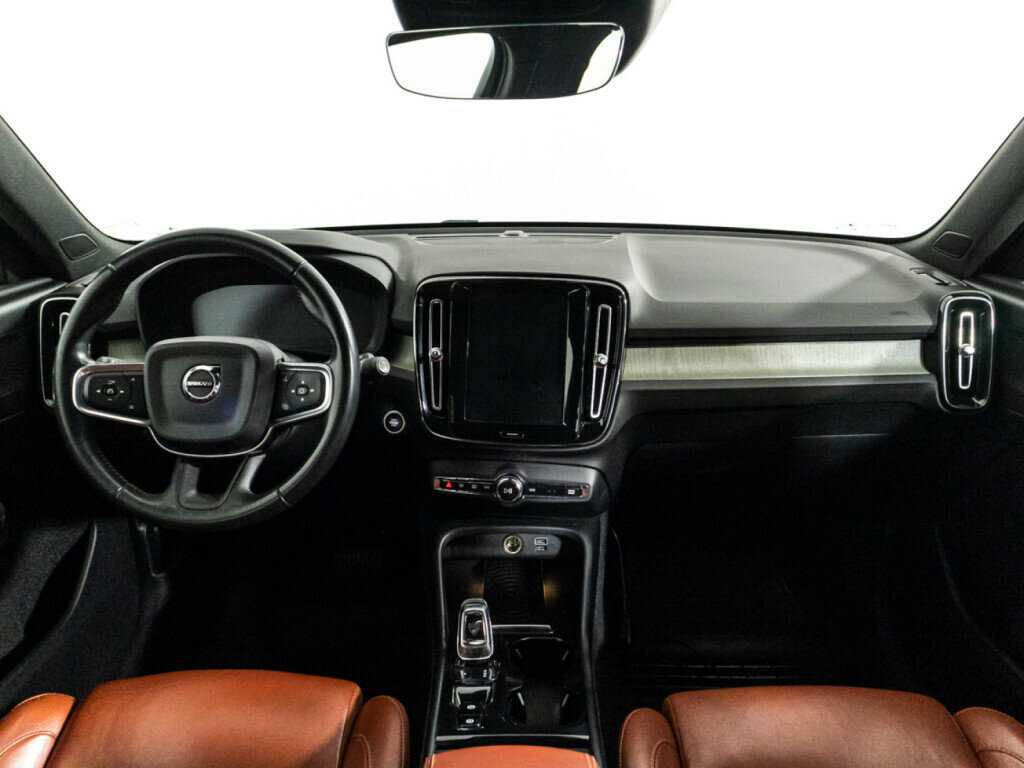 Купить Volvo XC40, 2018, 112 711 км.. Фото: #12