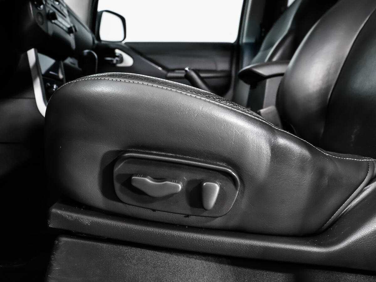 Купить Nissan Pathfinder, 2012, 192 857 км.. Фото: #10
