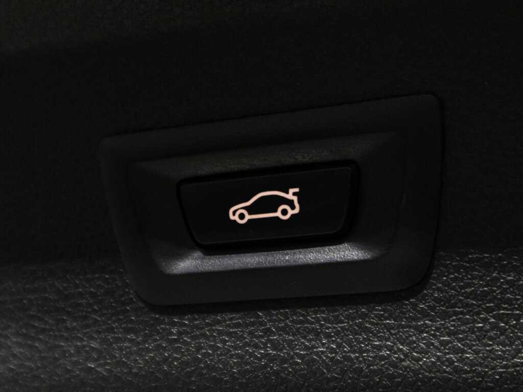 Купить BMW 3 серии, 2013, 251 966 км.. Фото: #15