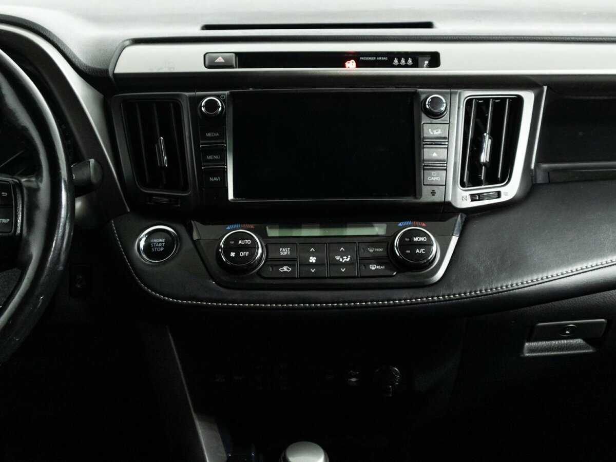 Купить Toyota RAV4, 2019, 135 650 км.. Фото: #13