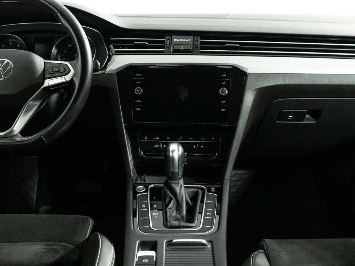 Купить Volkswagen Passat, 2020, 44 696 км.. Фото: #13
