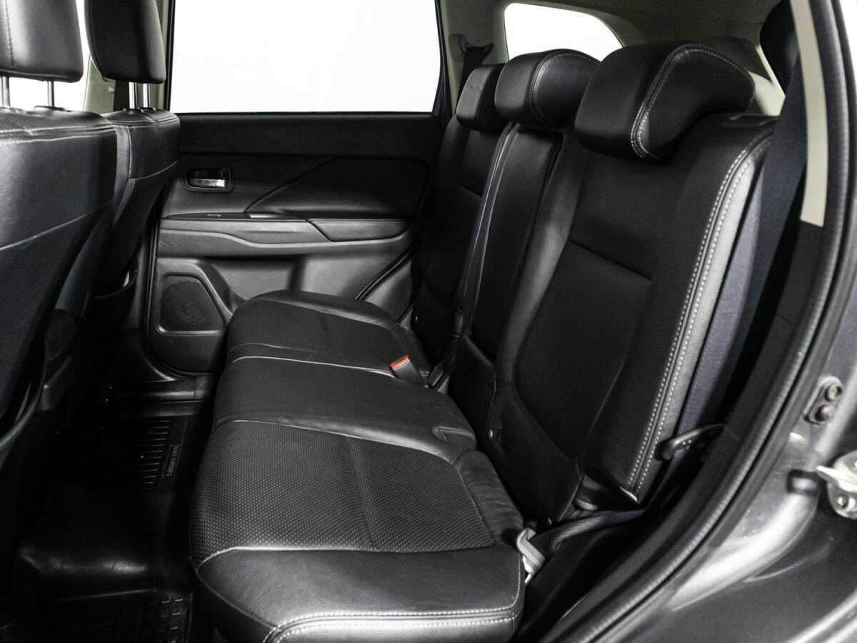 Купить Mitsubishi Outlander, 2015, 98 833 км.. Фото: #9