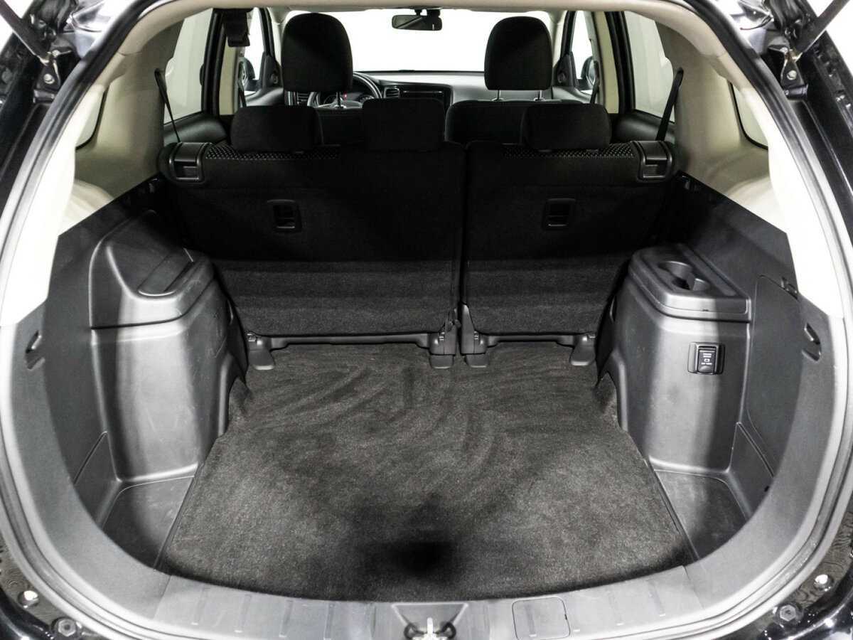 Купить Mitsubishi Outlander, 2018, 122 146 км.. Фото: #14