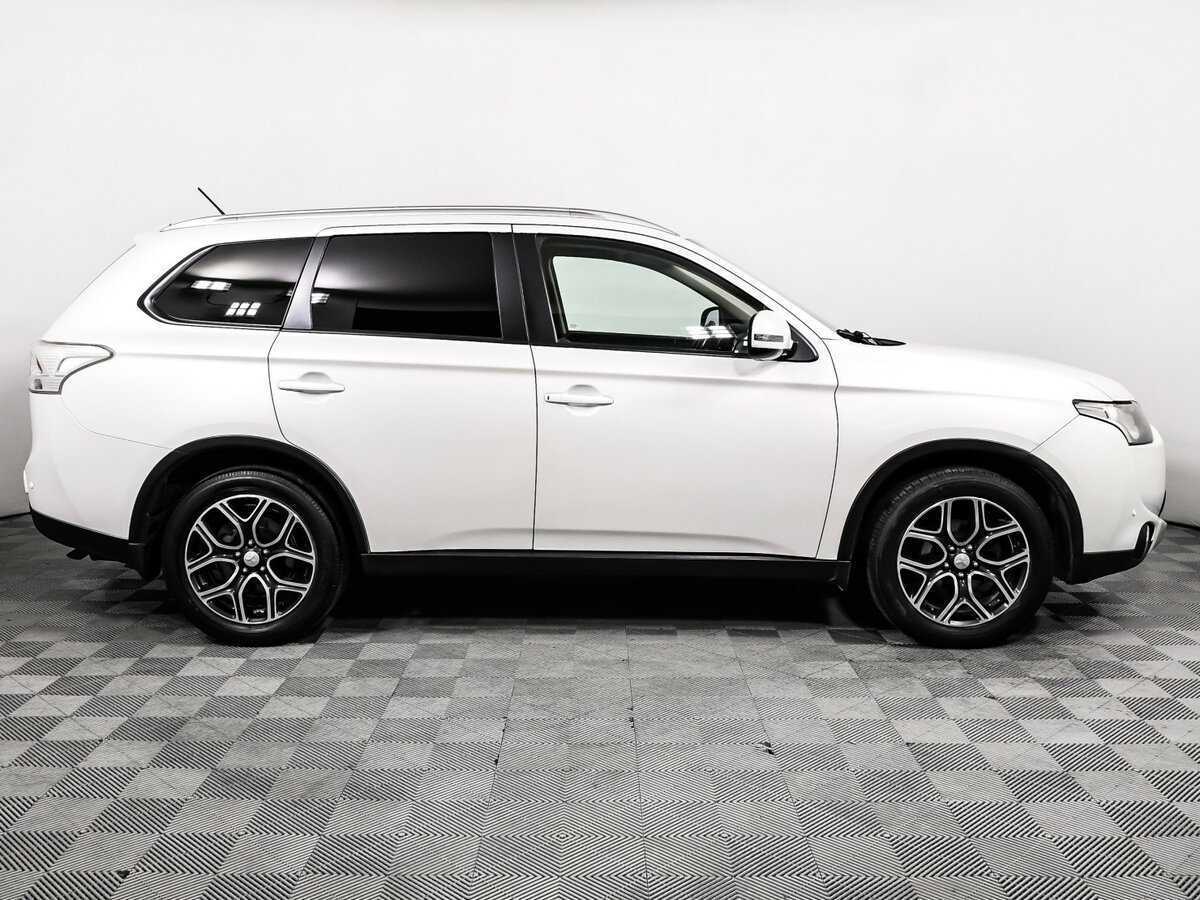 Купить Mitsubishi Outlander, 2015, 102 514 км.. Фото: #3