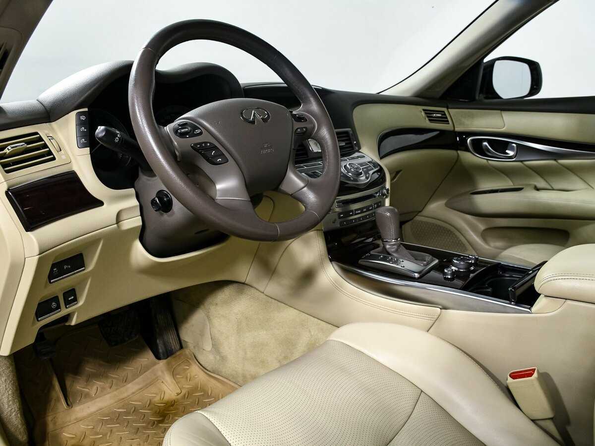 Купить Infiniti Q70, 2016, 101 270 км.. Фото: #10