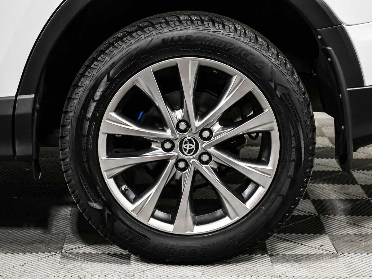 Купить Toyota RAV4, 2019, 96 554 км.. Фото: #14