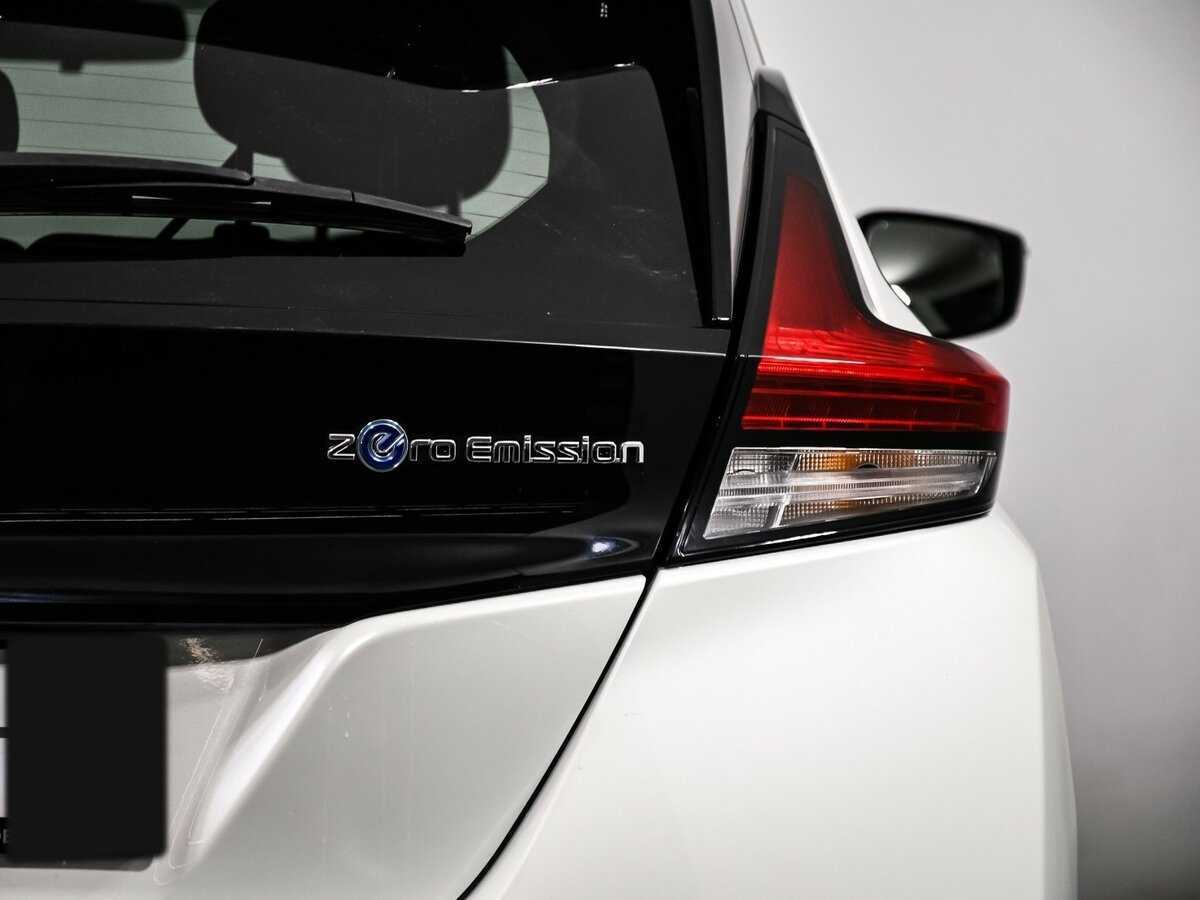 Купить Nissan Leaf, 2017, 139 949 км.. Фото: #13