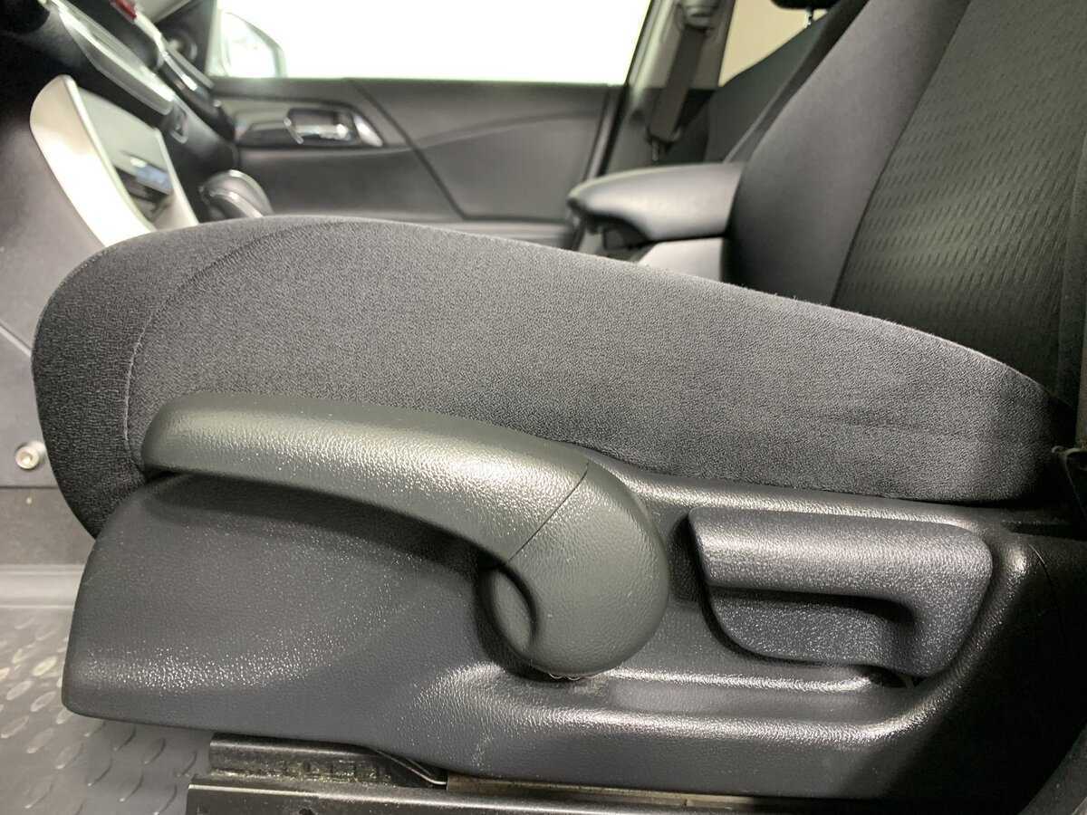 Купить Honda Accord, 2013, 117 473 км.. Фото: #14