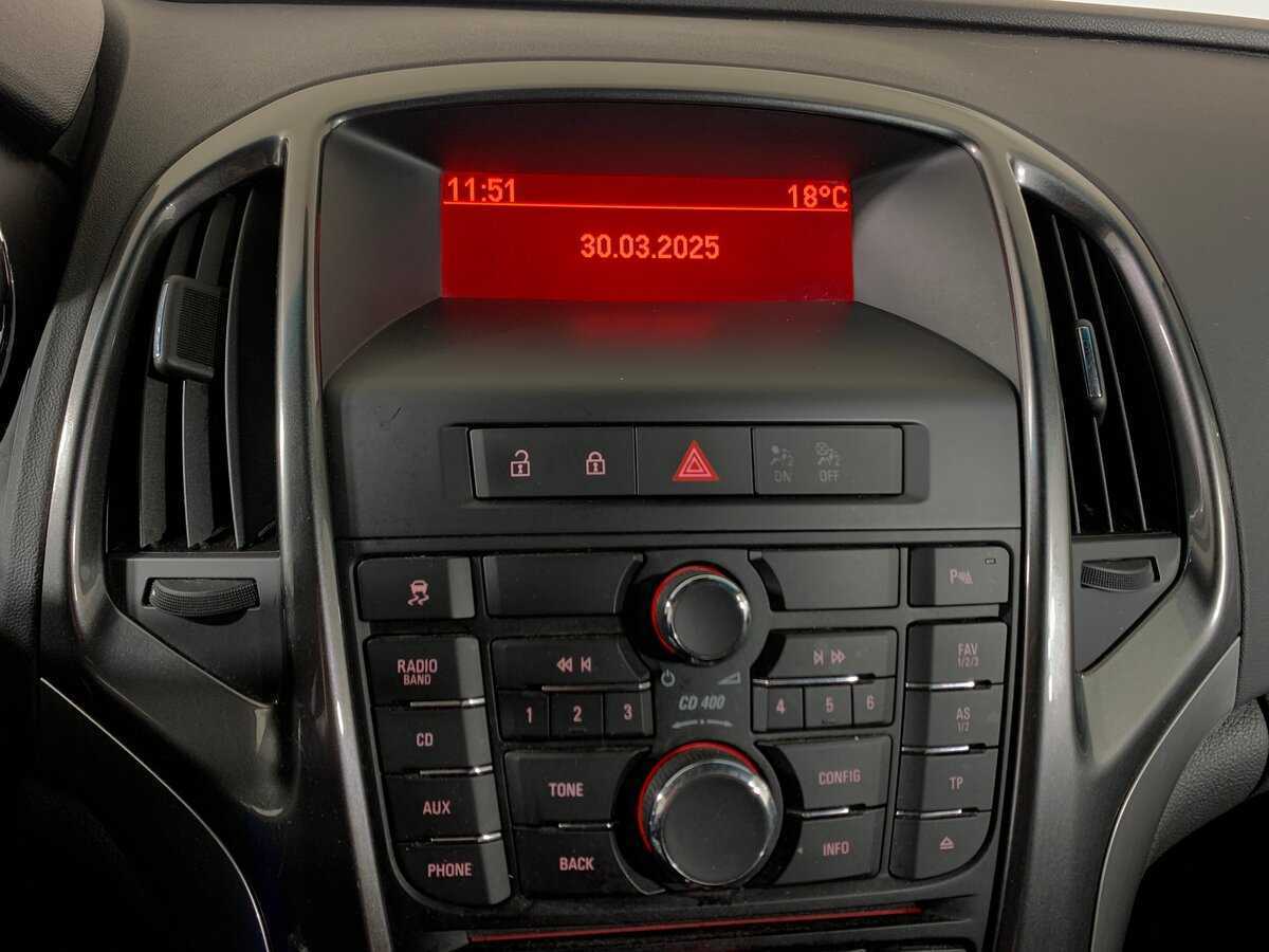 Купить Opel Astra, 2012, 117 404 км.. Фото: #15