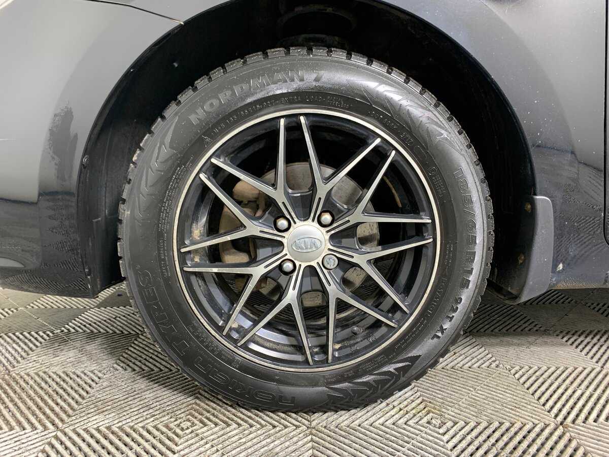 Купить Kia Rio, 2017, 118 387 км.. Фото: #8