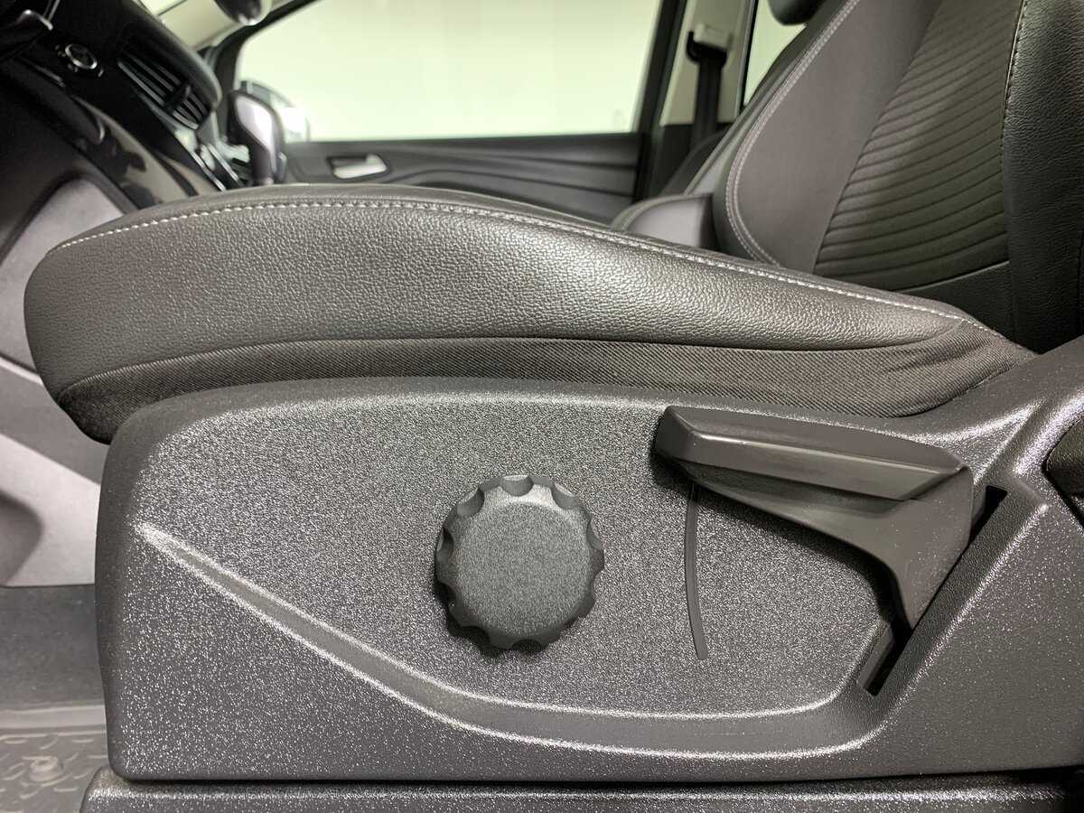 Купить Ford Kuga, 2017, 171 461 км.. Фото: #16