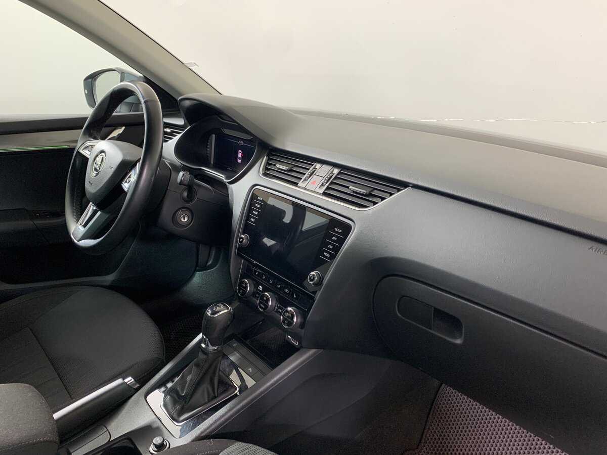 Купить Skoda Octavia, 2018, 336 600 км.. Фото: #13