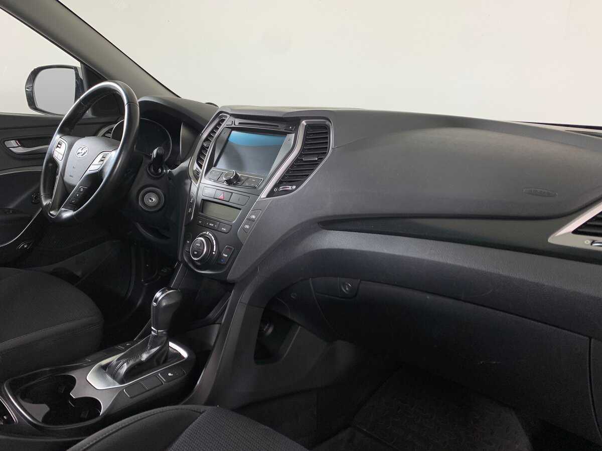 Купить Hyundai Santa Fe, 2017, 142 200 км.. Фото: #10